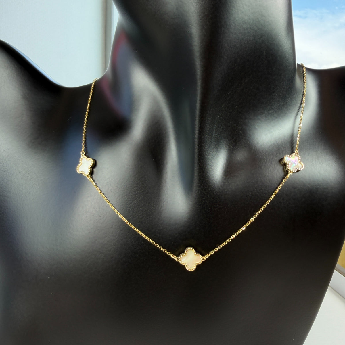 Collar Three Clover