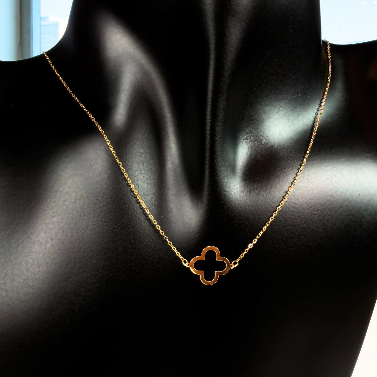Collar Empty Clover