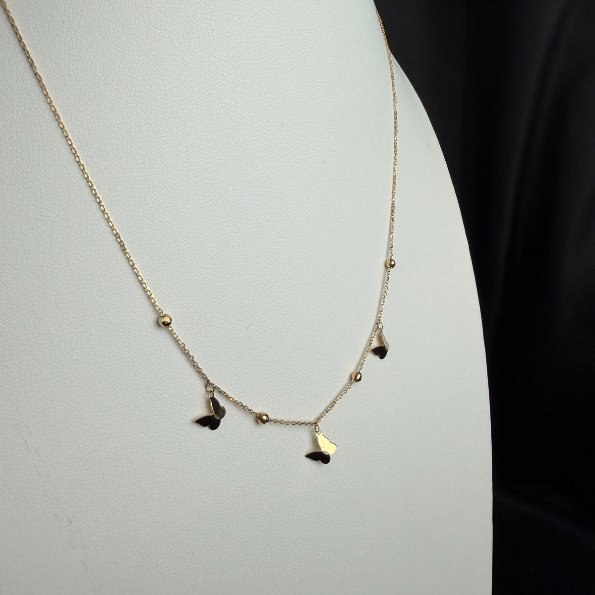 Collar Mariposas