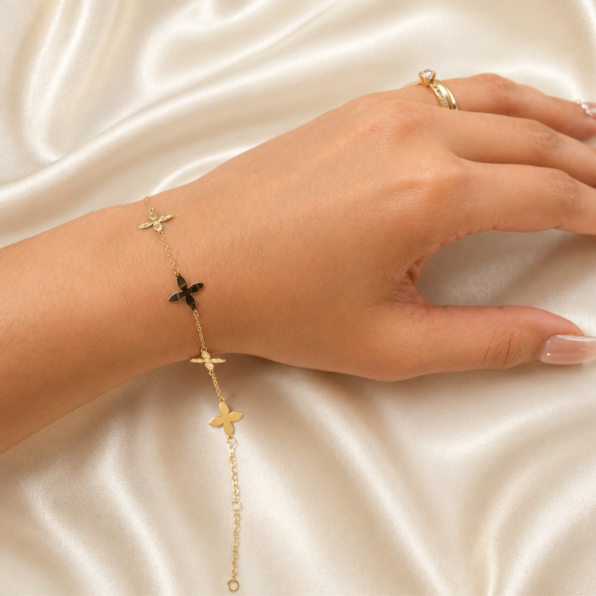 Pulsera  Faceted Flowers