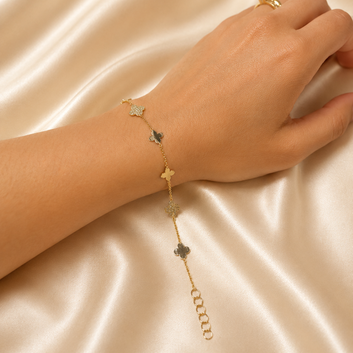 Pulsera Two Faceted Flowers