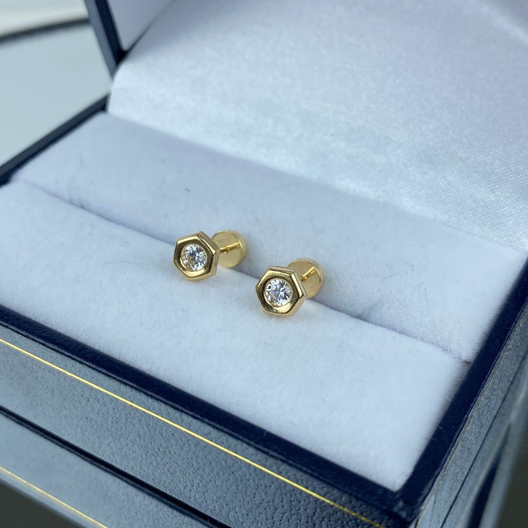 Aros Abridores Hexágono - Oro 18 Kilates