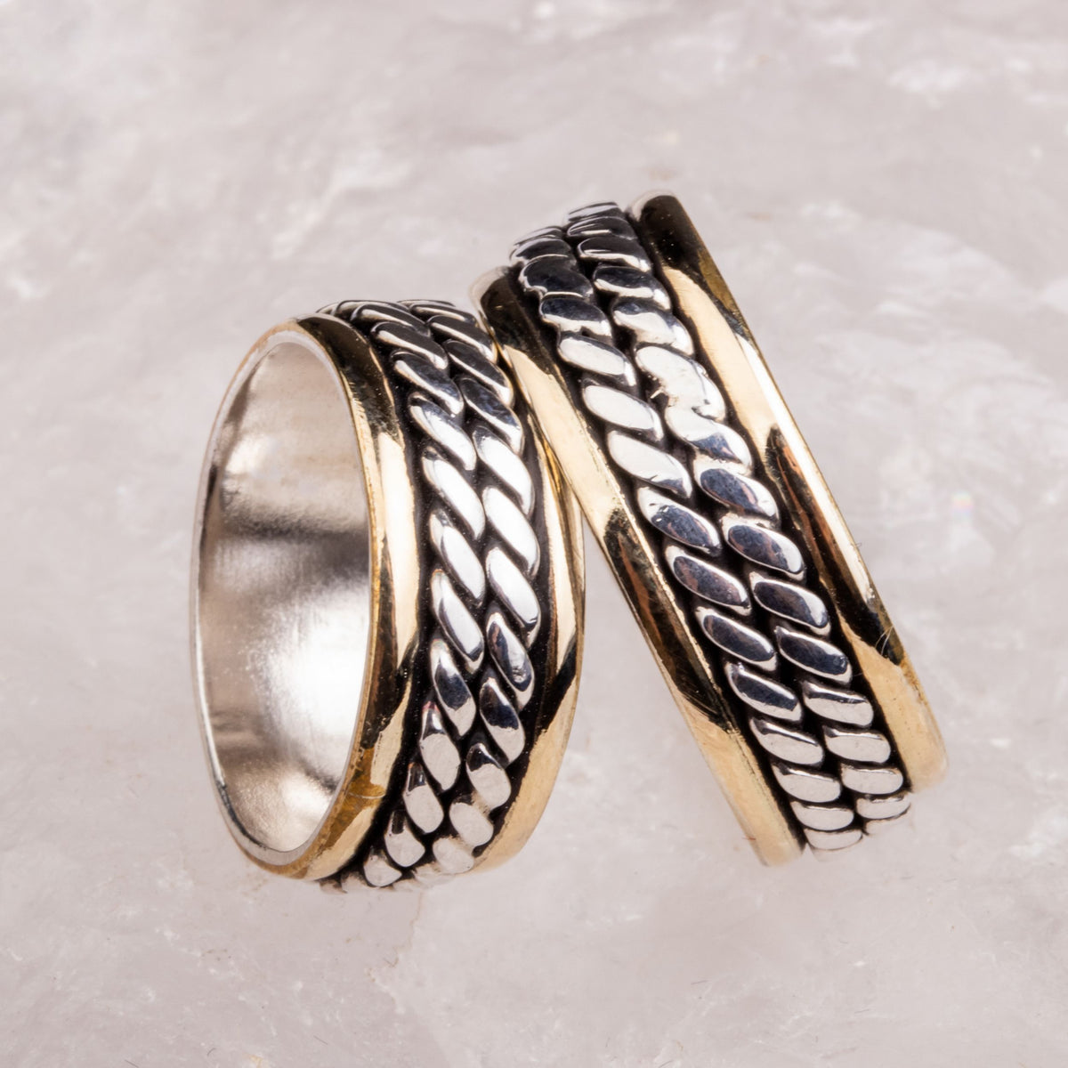 Anillo doble trenzado