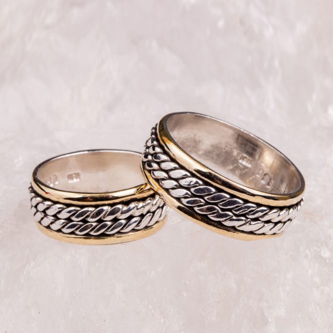Anillo doble trenzado